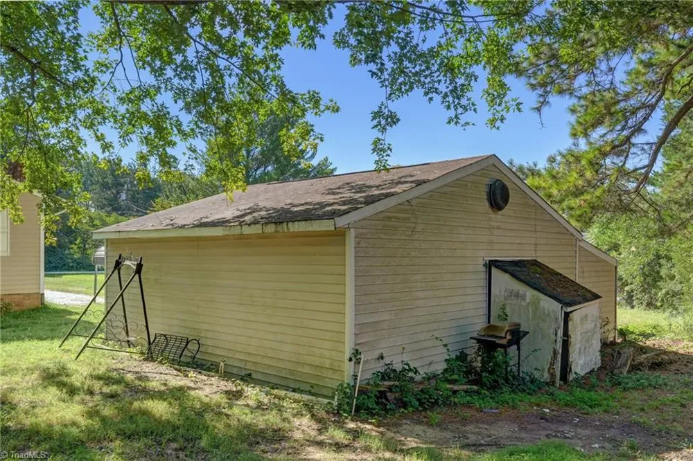 4906 Pheasant Drive Greensboro, NC 27406