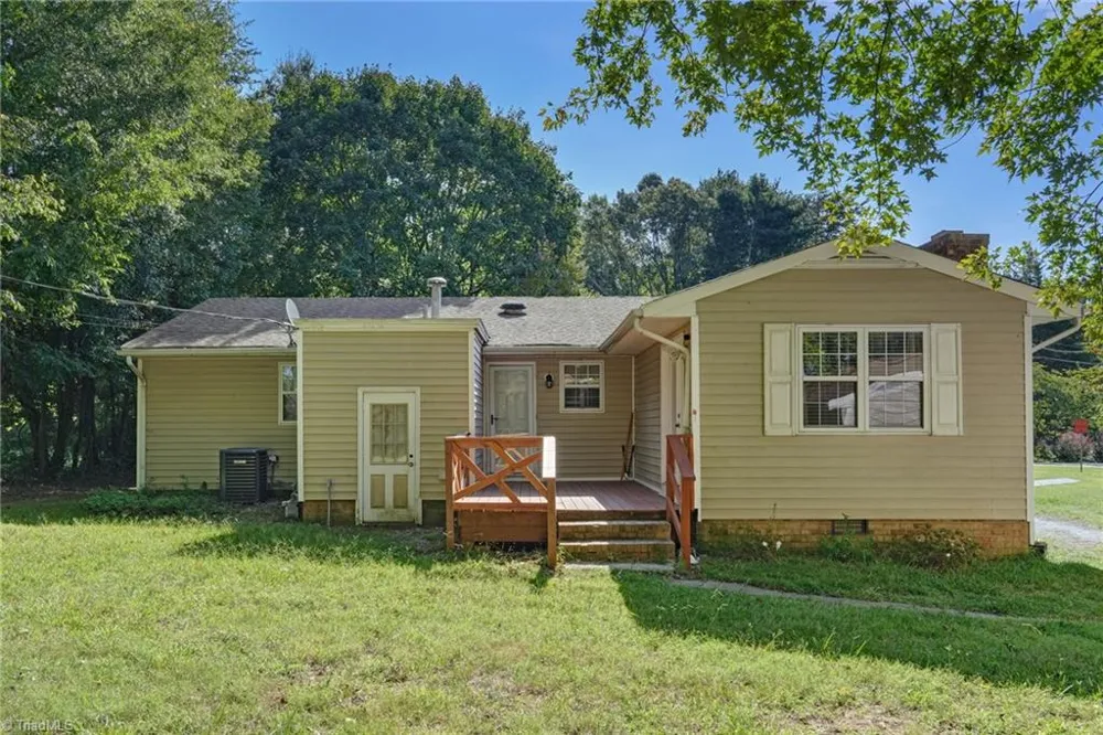 4906 Pheasant Drive Greensboro, NC 27406