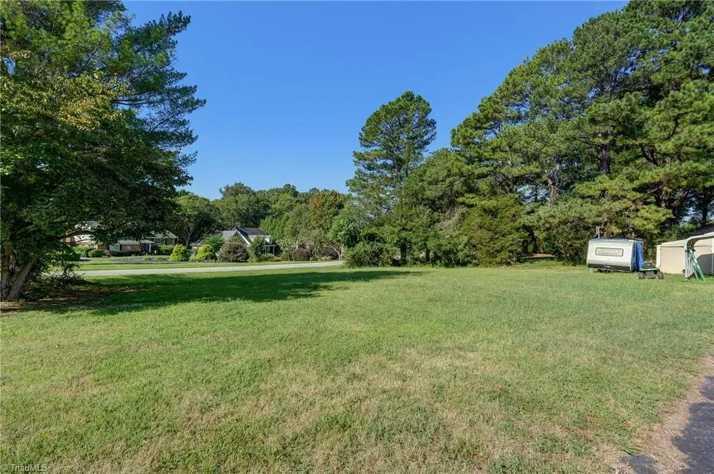 4906 Pheasant Drive Greensboro, NC 27406
