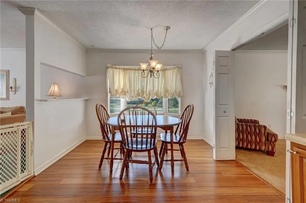 4906 Pheasant Drive Greensboro, NC 27406