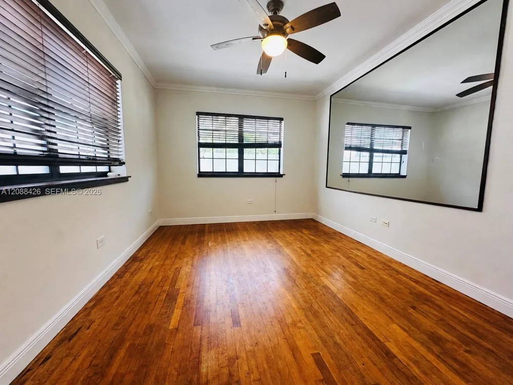 1470 Lincoln Ter #1 Miami Beach, FL 33139