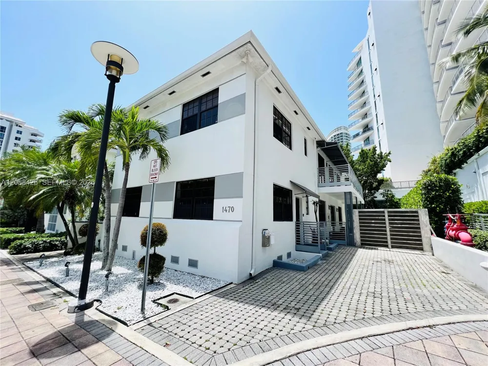 1470 Lincoln Ter #1 Miami Beach, FL 33139