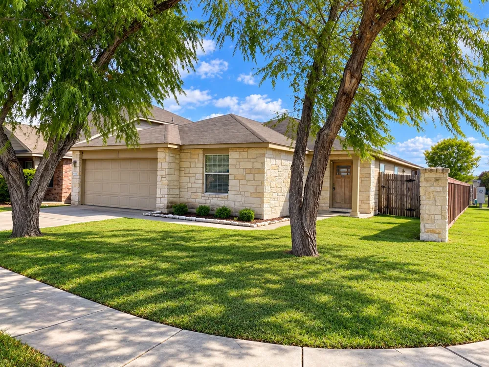 13301 Forest Sage Street Manor, TX 78653