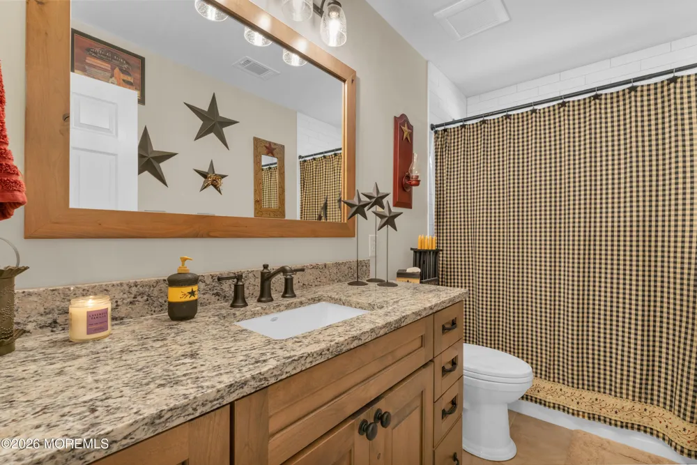 101 Kensington Drive Galloway, NJ 08205