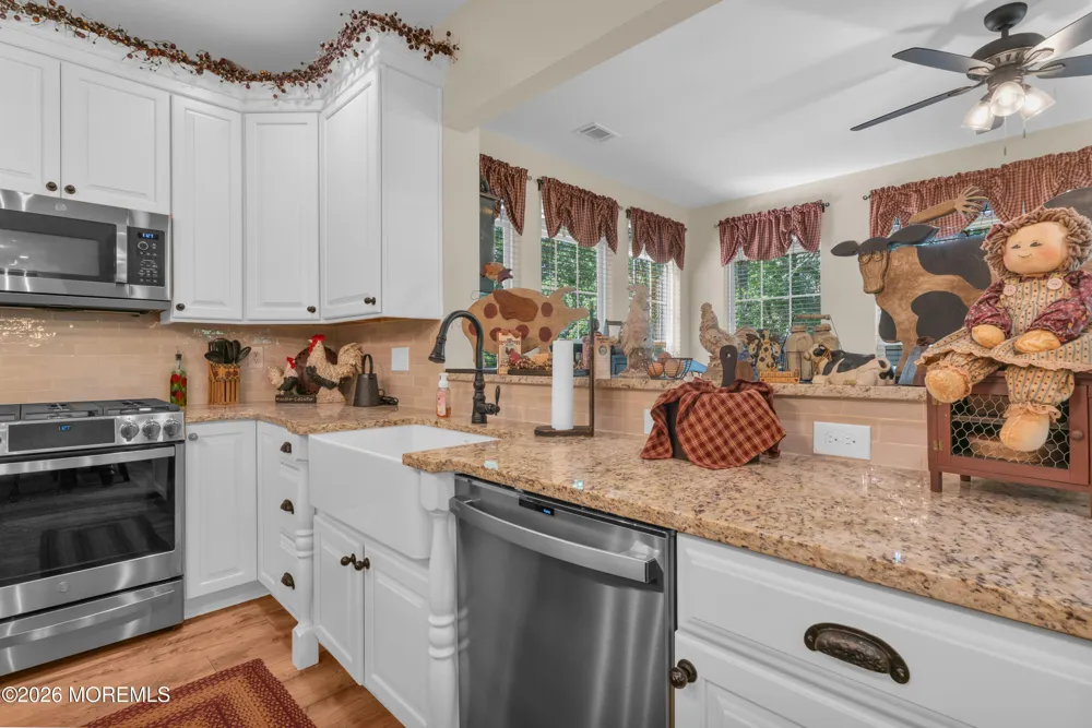 101 Kensington Drive Galloway, NJ 08205