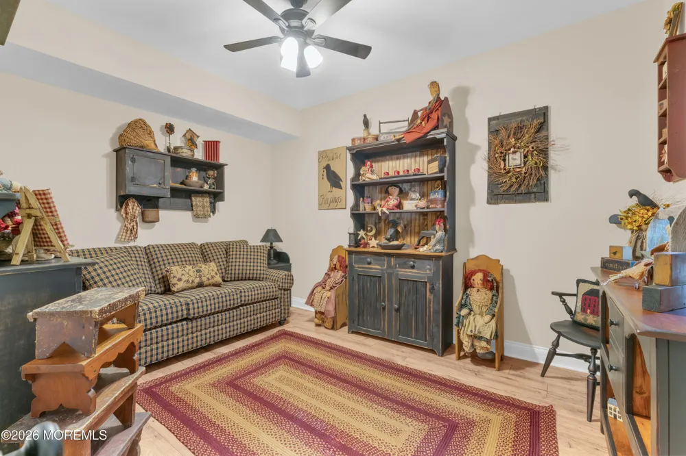 101 Kensington Drive Galloway, NJ 08205