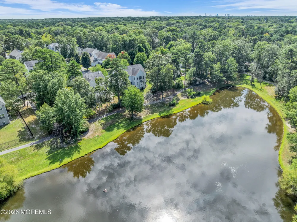 101 Kensington Drive Galloway, NJ 08205