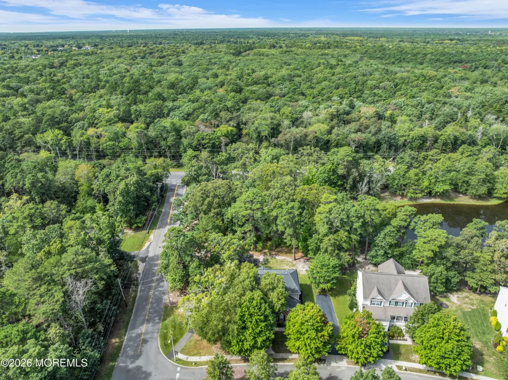 101 Kensington Drive Galloway, NJ 08205