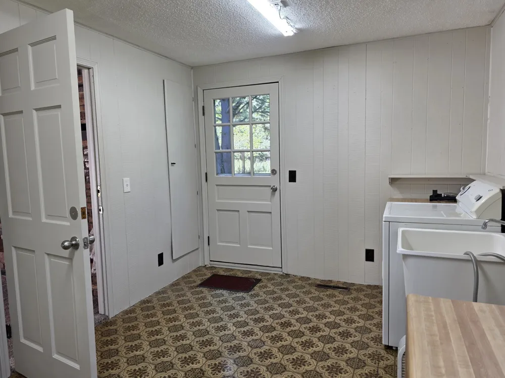 945 Monument Road Baldwin Township, MI 48763