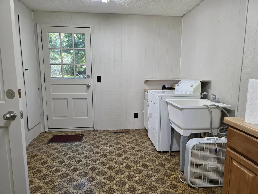 945 Monument Road Baldwin Township, MI 48763