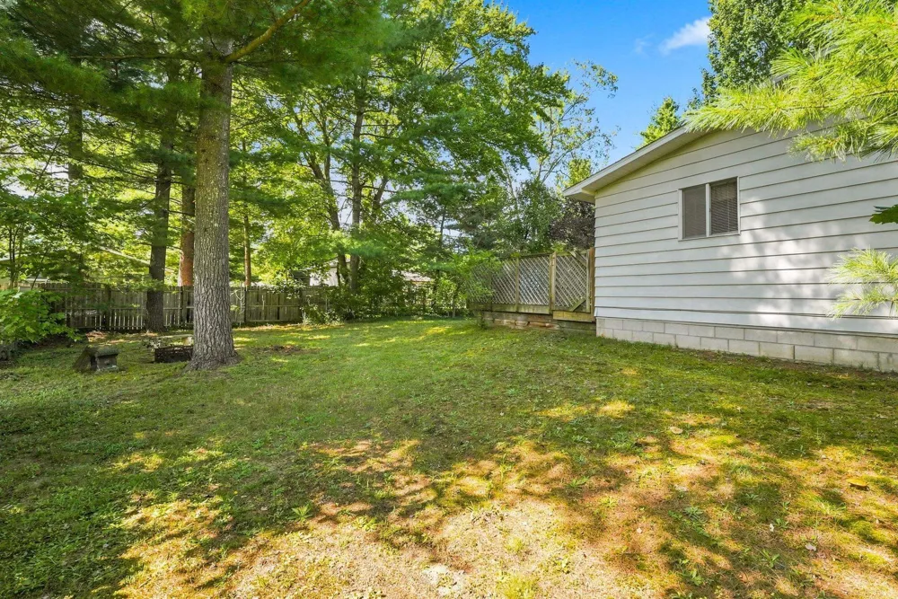 1828 Outer Drive Green Lake Township, MI 49643
