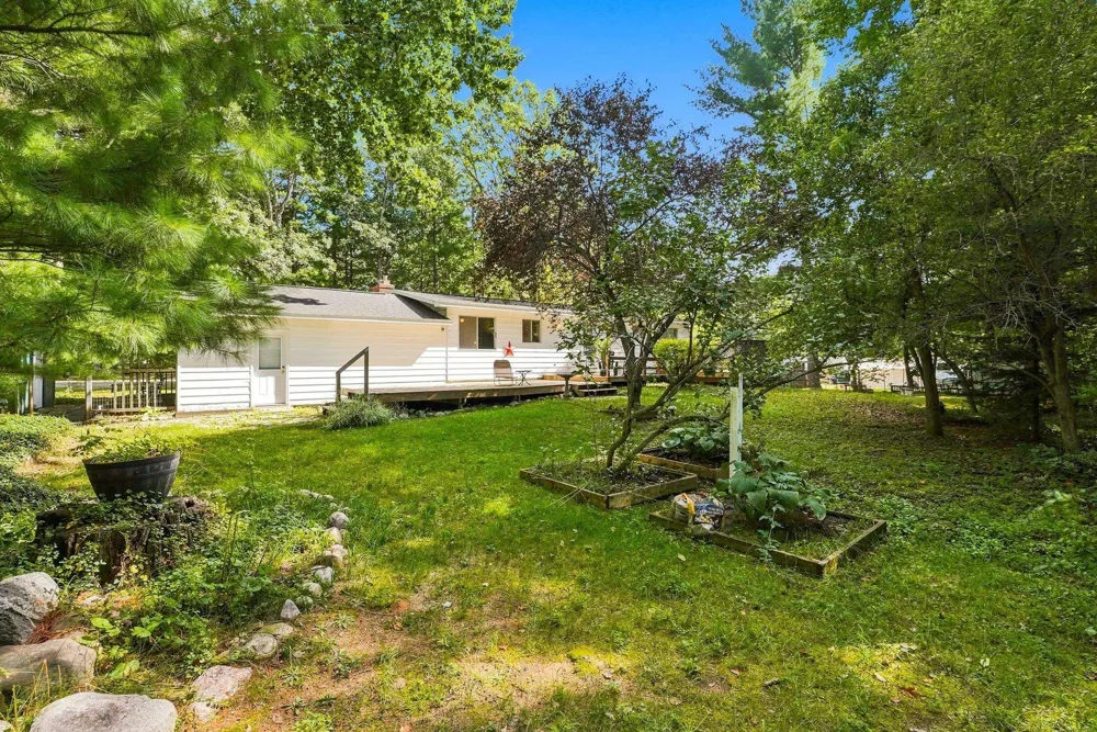 1828 Outer Drive Green Lake Township, MI 49643