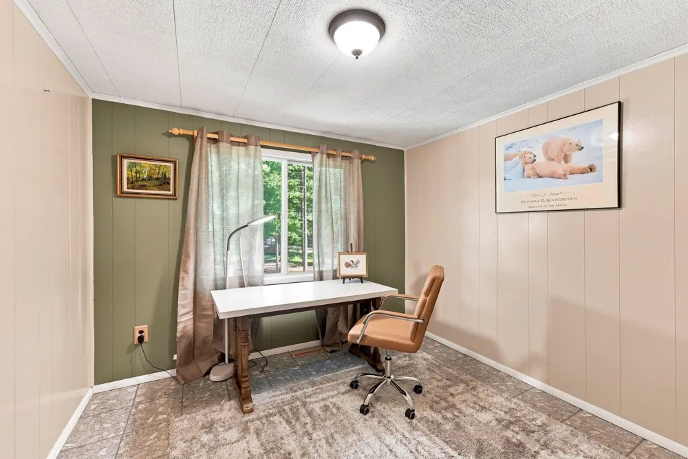 1828 Outer Drive Green Lake Township, MI 49643