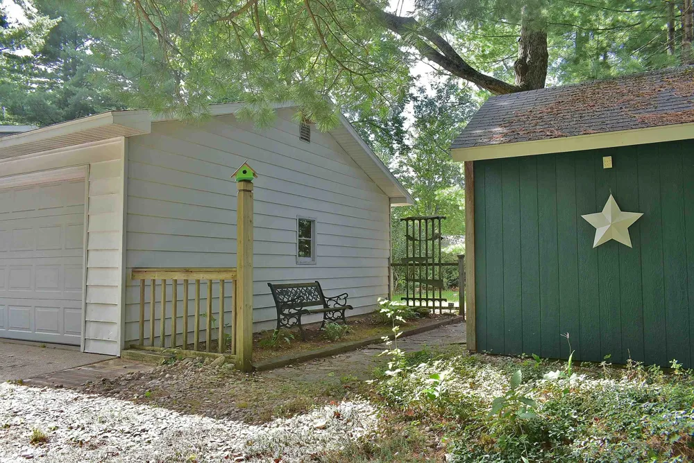 1828 Outer Drive Green Lake Township, MI 49643