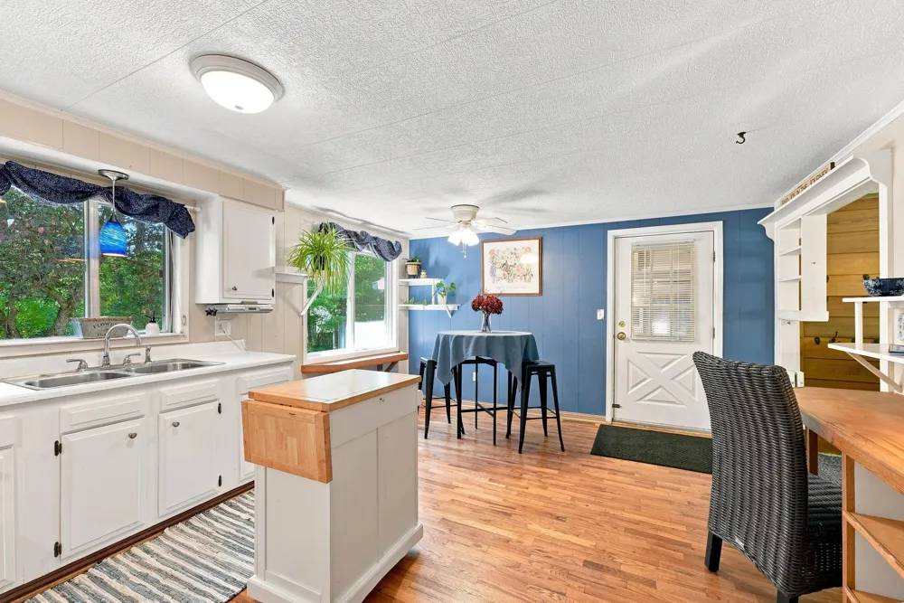 1828 Outer Drive Green Lake Township, MI 49643
