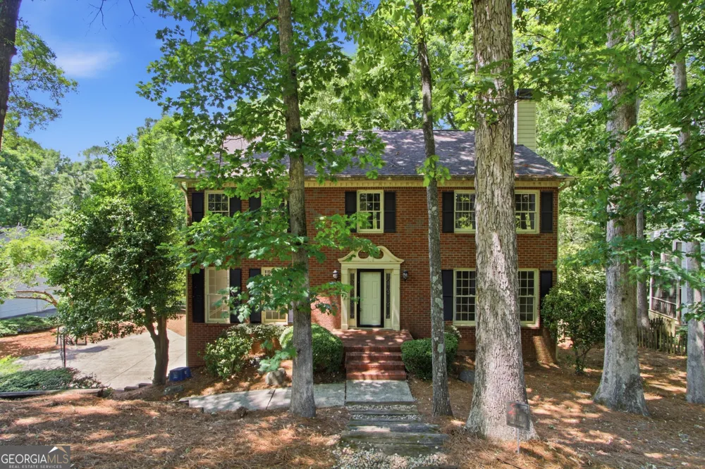 4003 Oakview CT Alpharetta, GA 30005