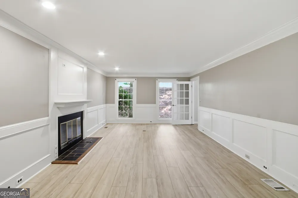 4003 Oakview CT Alpharetta, GA 30005