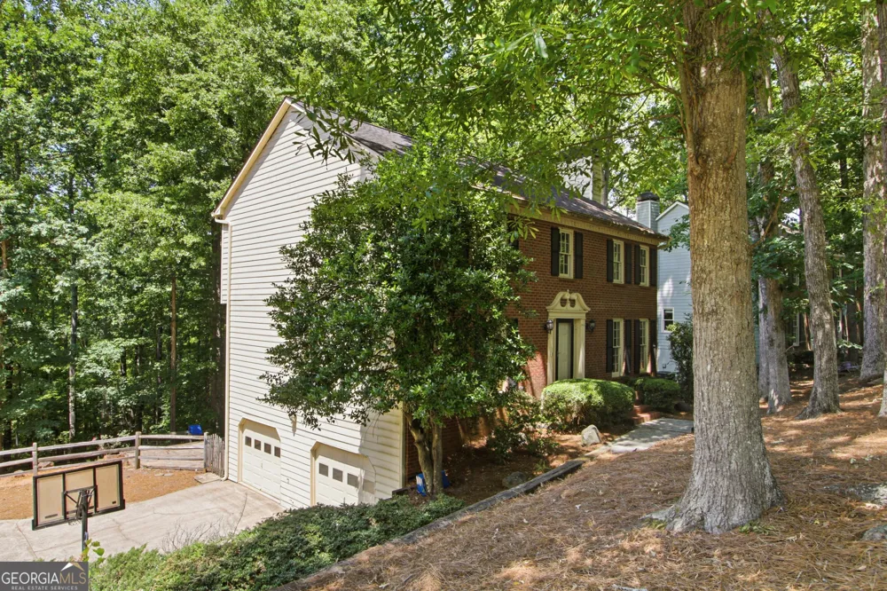 4003 Oakview CT Alpharetta, GA 30005