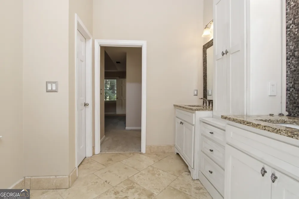 4003 Oakview CT Alpharetta, GA 30005