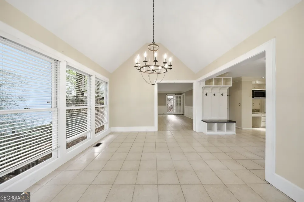 4003 Oakview CT Alpharetta, GA 30005