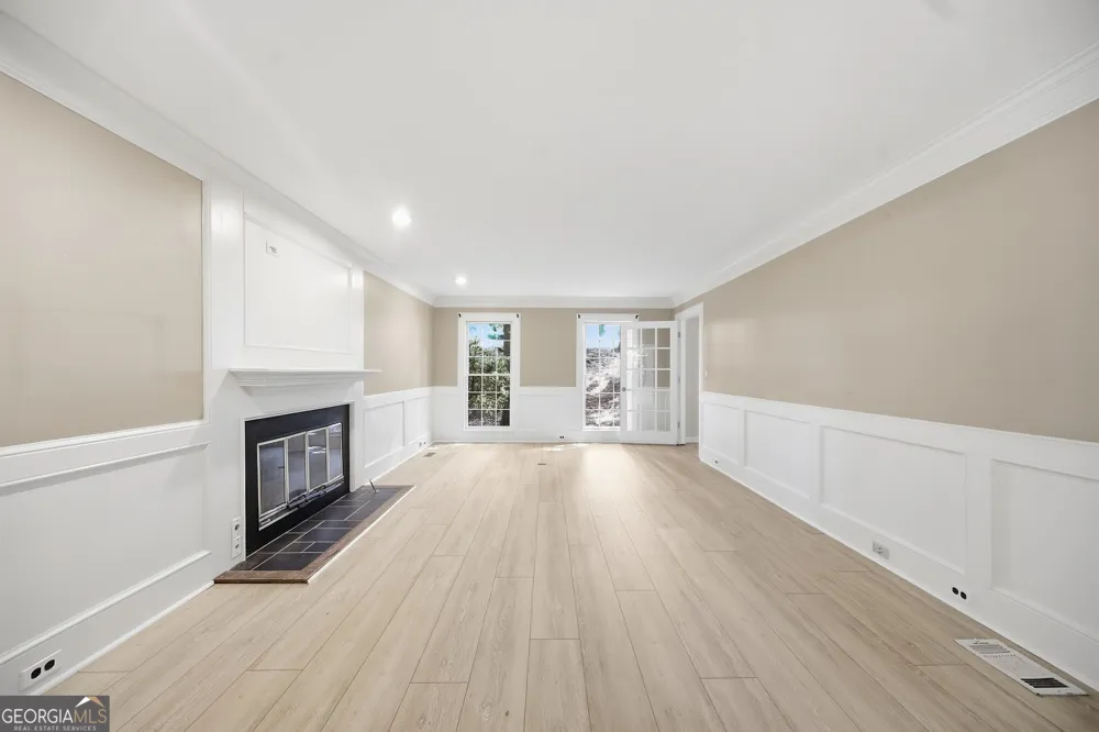 4003 Oakview CT Alpharetta, GA 30005