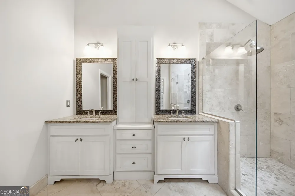 4003 Oakview CT Alpharetta, GA 30005