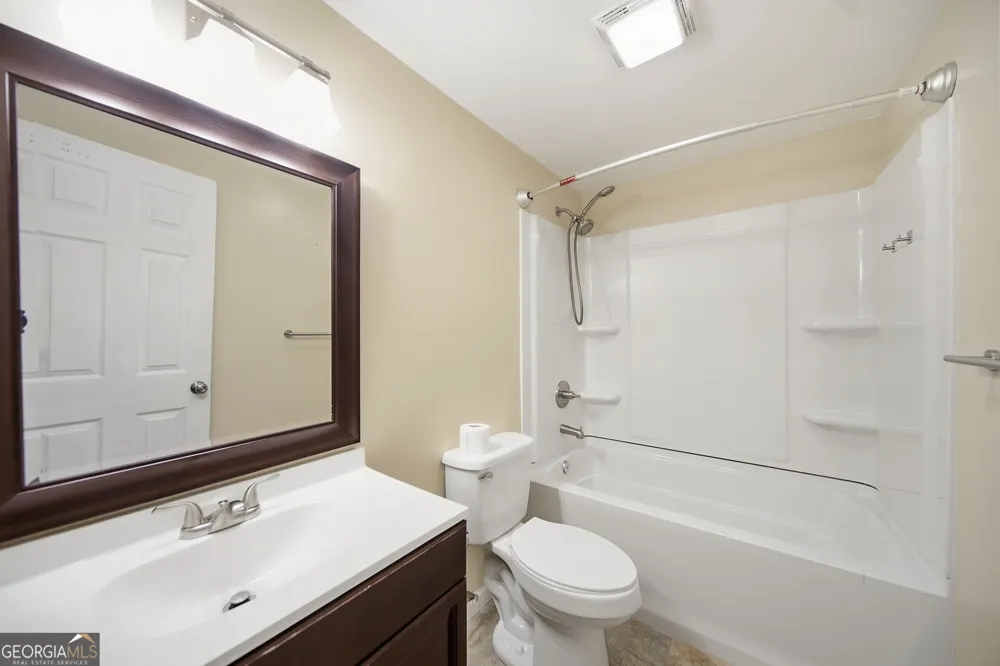 4003 Oakview CT Alpharetta, GA 30005