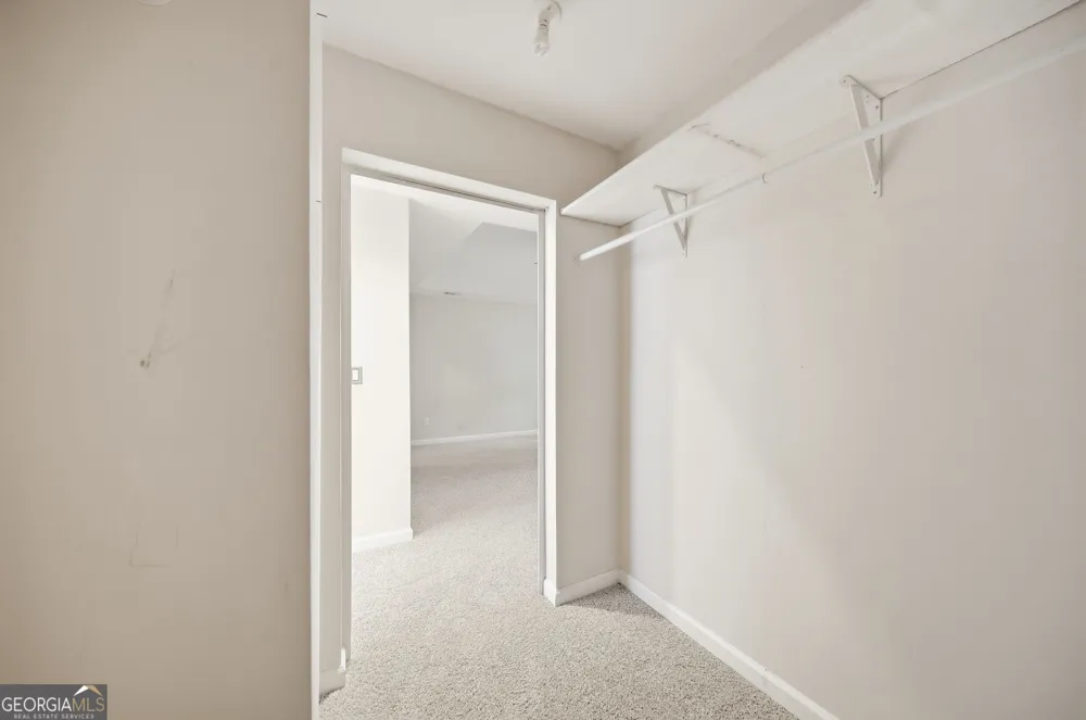 4003 Oakview CT Alpharetta, GA 30005