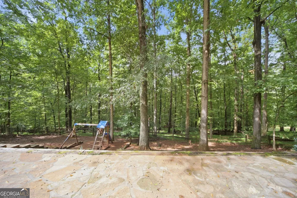 4003 Oakview CT Alpharetta, GA 30005