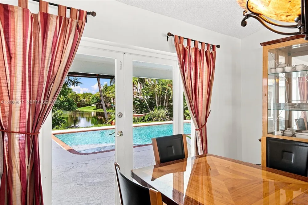 511 NW 104th Ave Plantation, FL 33324