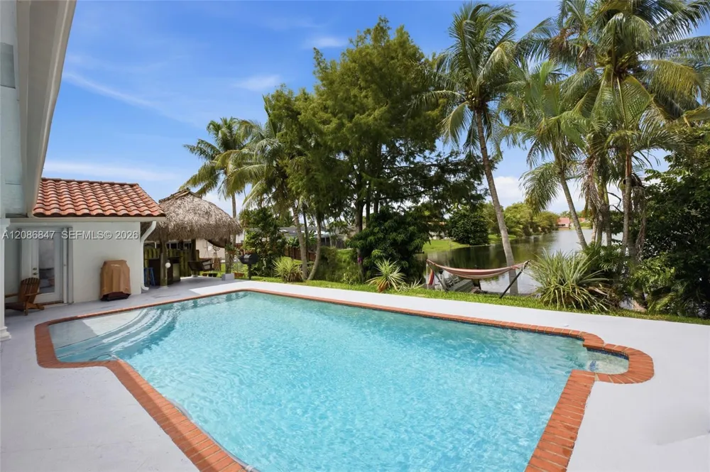 511 NW 104th Ave Plantation, FL 33324