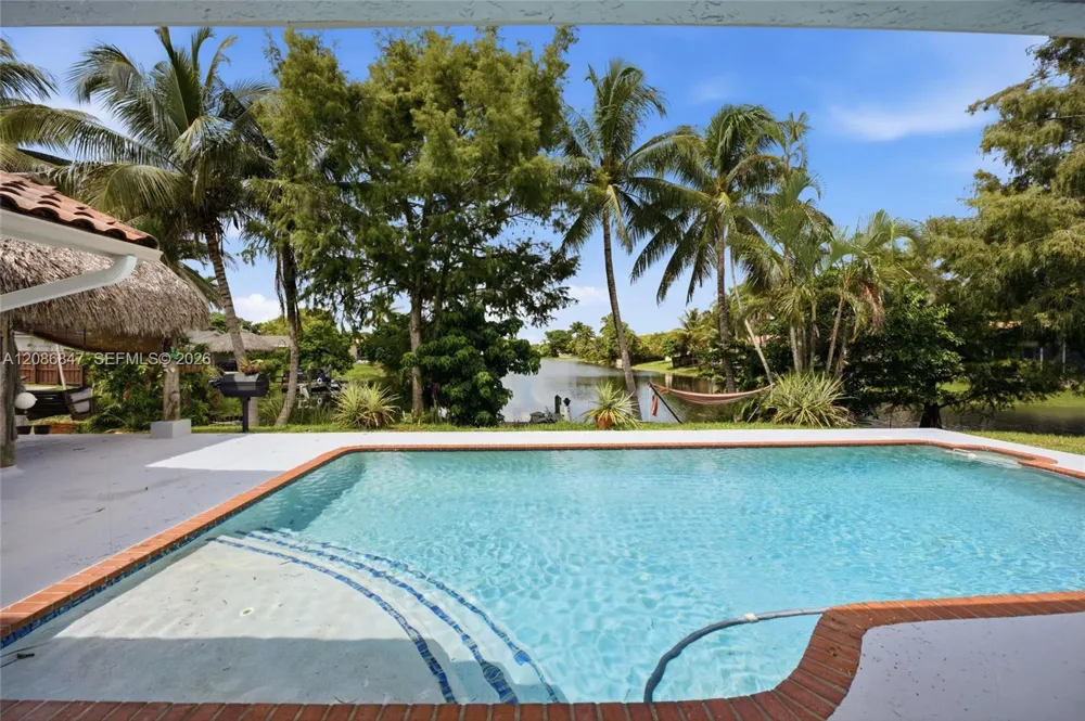 511 NW 104th Ave Plantation, FL 33324