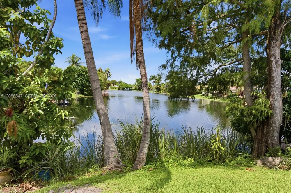 511 NW 104th Ave Plantation, FL 33324