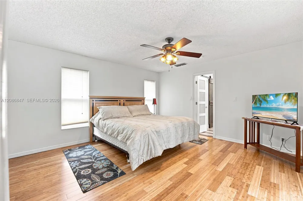 511 NW 104th Ave Plantation, FL 33324