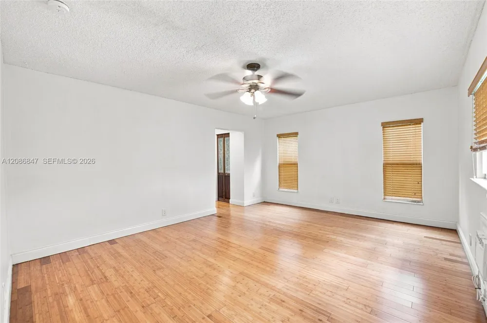511 NW 104th Ave Plantation, FL 33324