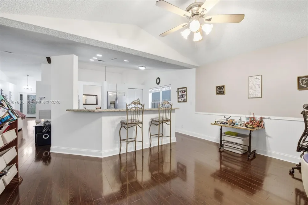 5346 NW 99th Way Coral Springs, FL 33076