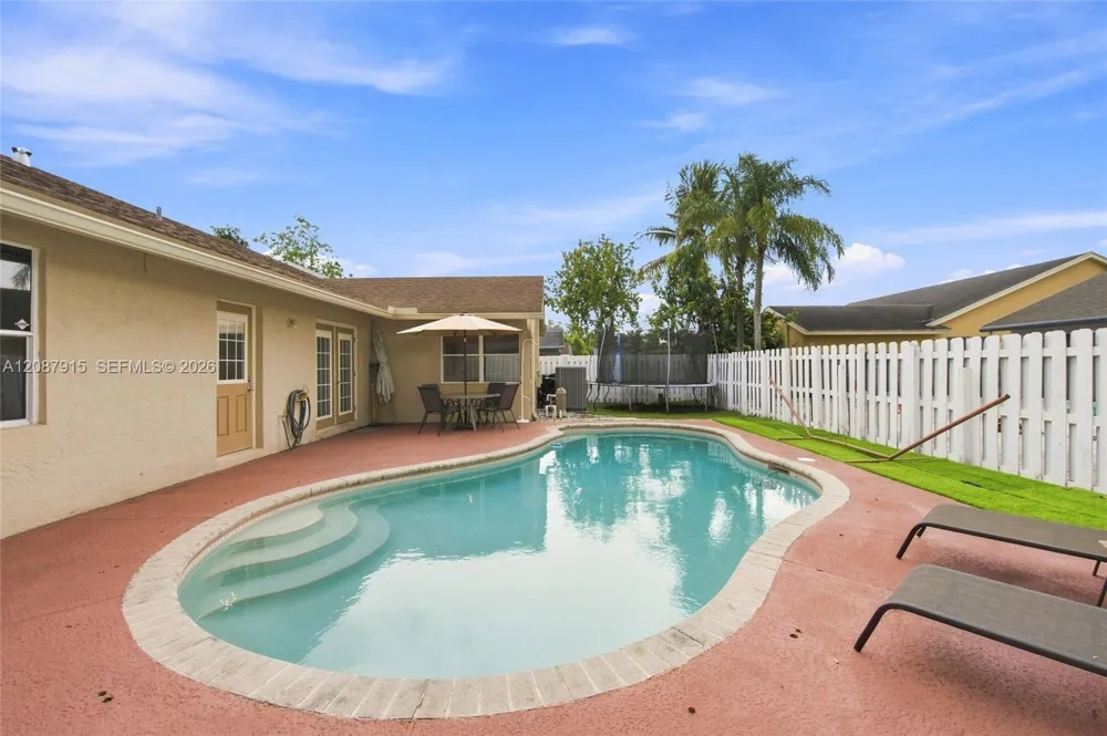 5346 NW 99th Way Coral Springs, FL 33076