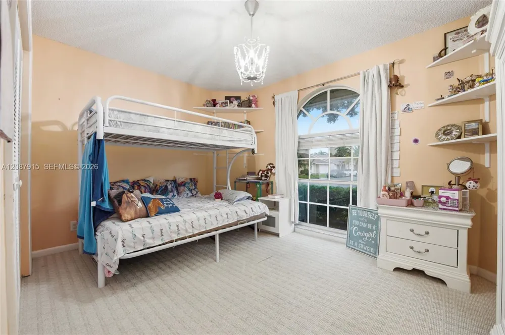 5346 NW 99th Way Coral Springs, FL 33076