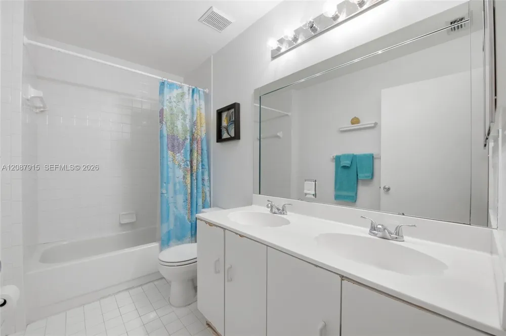 5346 NW 99th Way Coral Springs, FL 33076