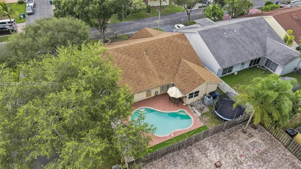 5346 NW 99th Way Coral Springs, FL 33076