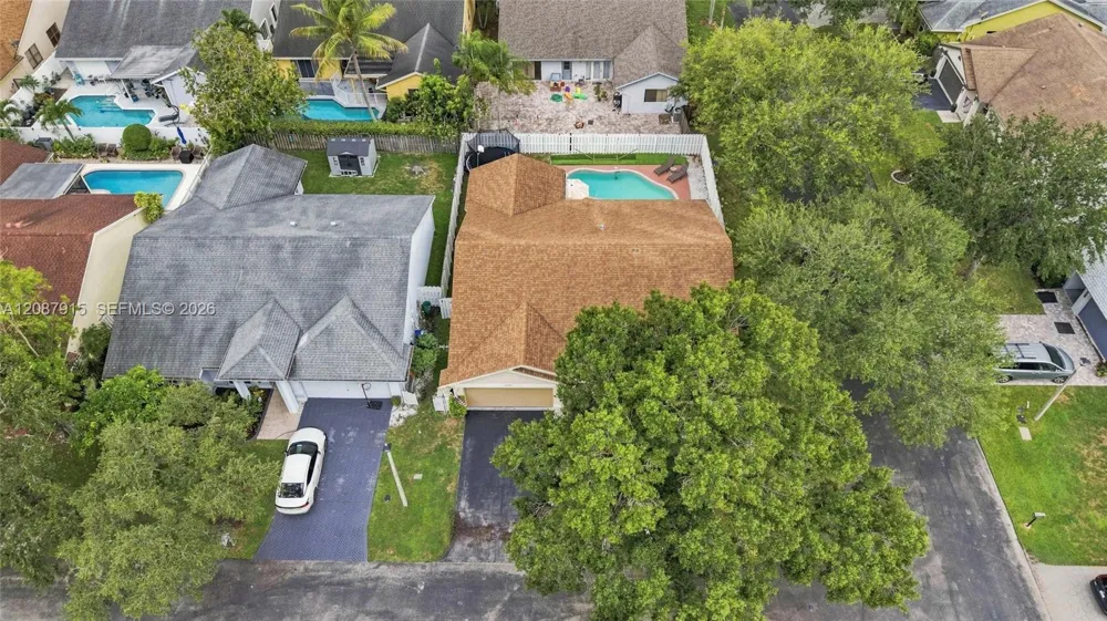 5346 NW 99th Way Coral Springs, FL 33076