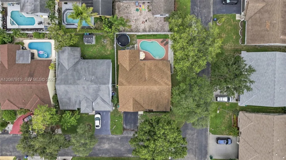 5346 NW 99th Way Coral Springs, FL 33076