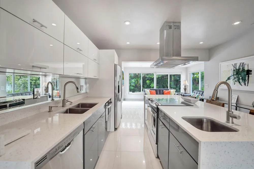 1908 NE 27th Drive Wilton Manors, FL 33306