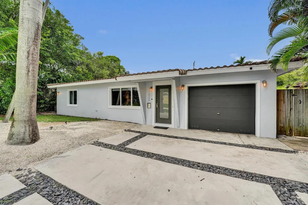 1908 NE 27th Drive Wilton Manors, FL 33306