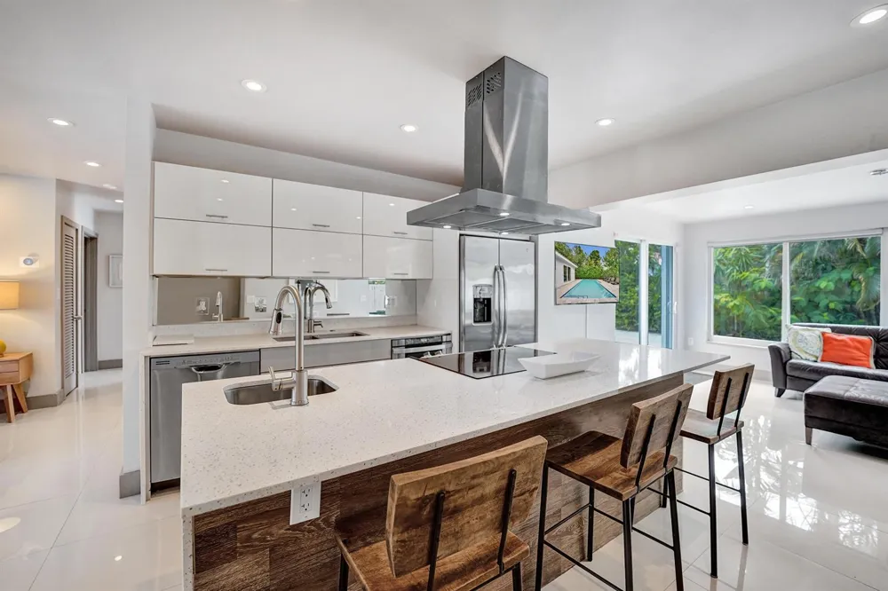 1908 NE 27th Drive Wilton Manors, FL 33306