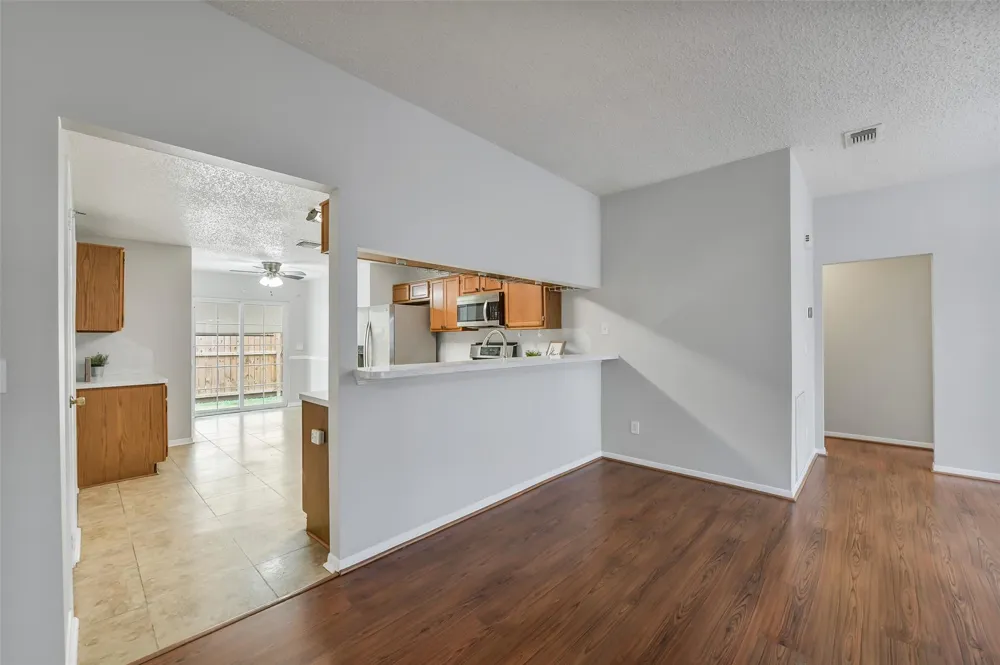 2708 Glendale Drive Pearland, TX 77584