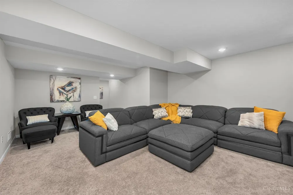 12013 Westland Court Colerain, OH 45251