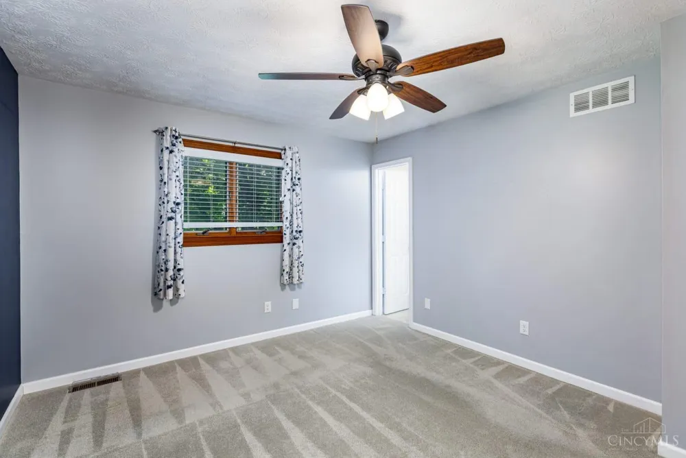 4953 Brant Road Salem, OH 45152