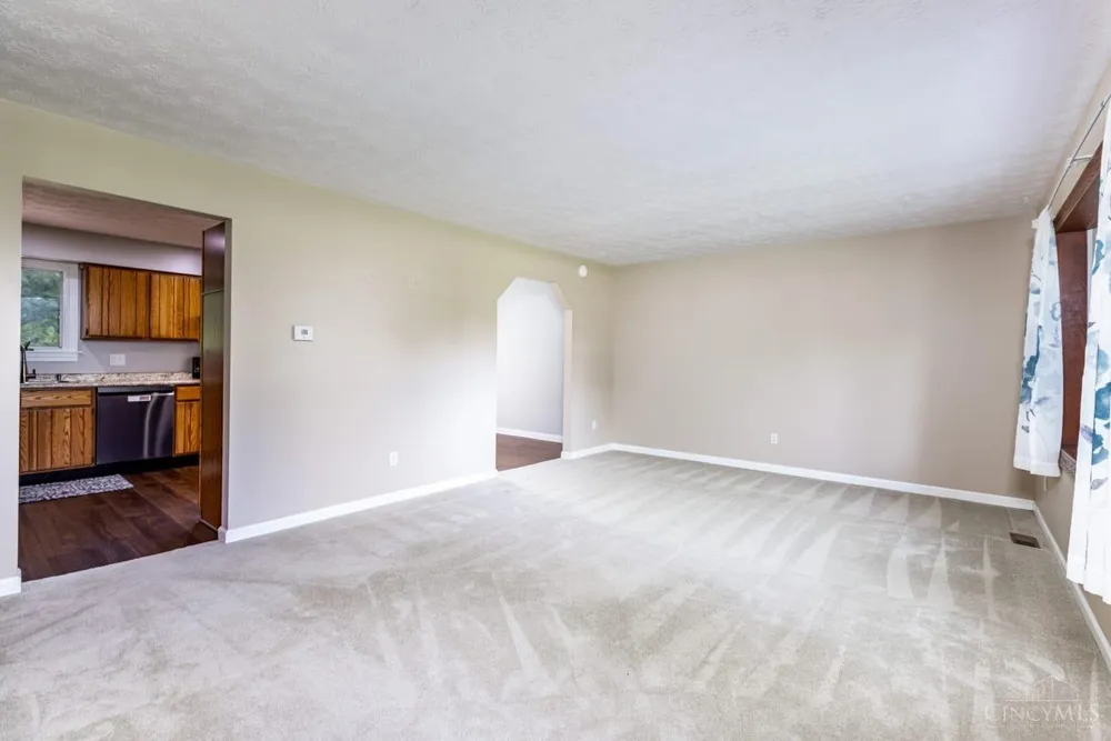 4953 Brant Road Salem, OH 45152