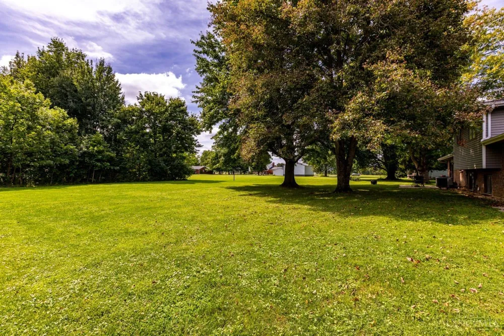4953 Brant Road Salem, OH 45152